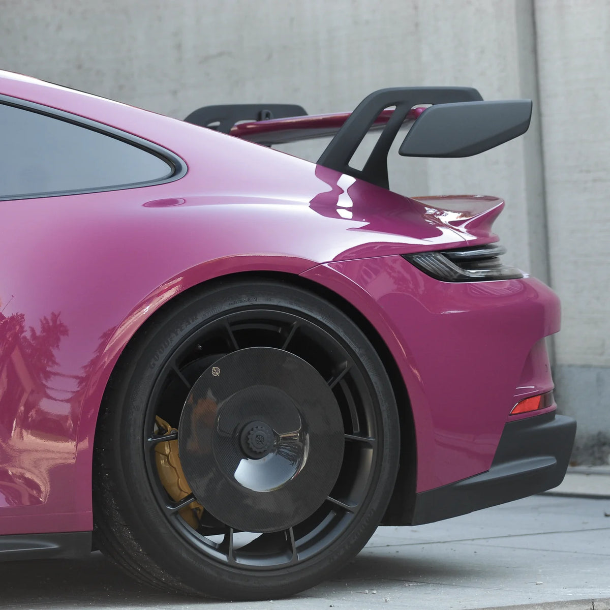 Gold Leaf Lightweight Performance Carbon Fiber Aero Discs for Porsche 911 GT3 (992.1) - ALU wheels