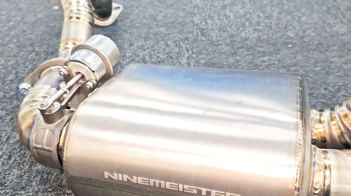 9M 981 Titanium valved silencer