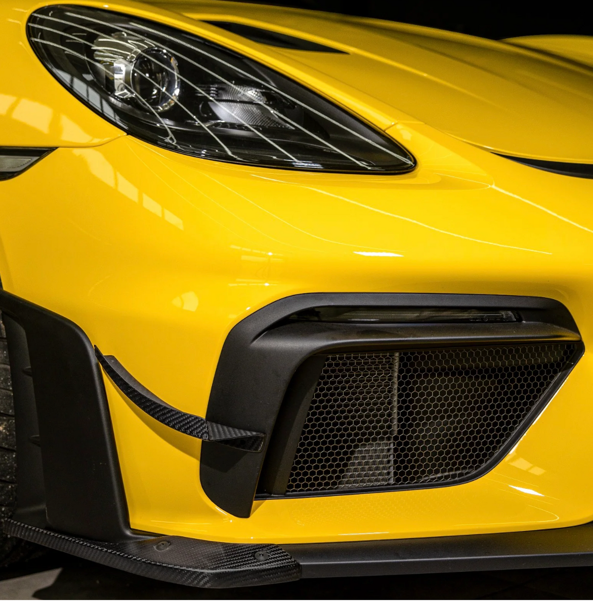Dry Carbon Fiber Clubsport Dive Plane &amp; Lower Side Spoiler Pack [Porsche 718 Cayman GT4 | Spyder | RS