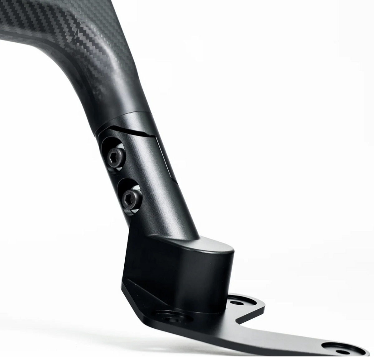 Silver Rocket (SR) Seamless Dry Carbon Fiber Roll Cage for Porsche 992 GT3 / GT3 RS (Porsche 992 GT3/RS)