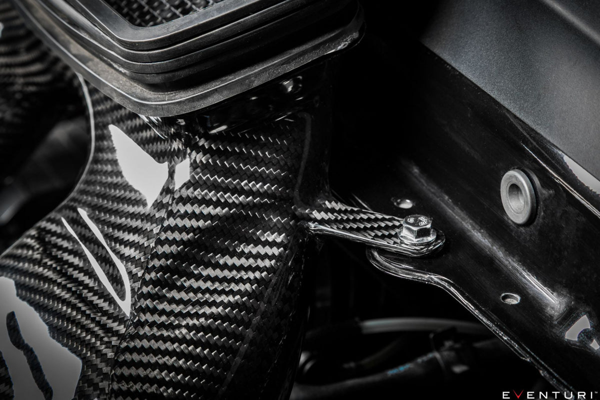 Porsche 991 / 991.2 Turbo Black Carbon Intake