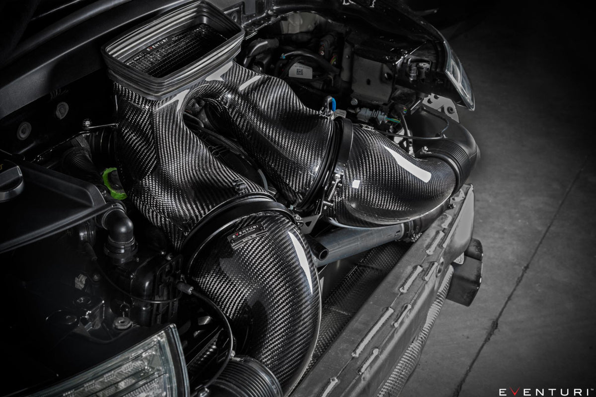 Porsche 991 / 991.2 Turbo Black Carbon Intake